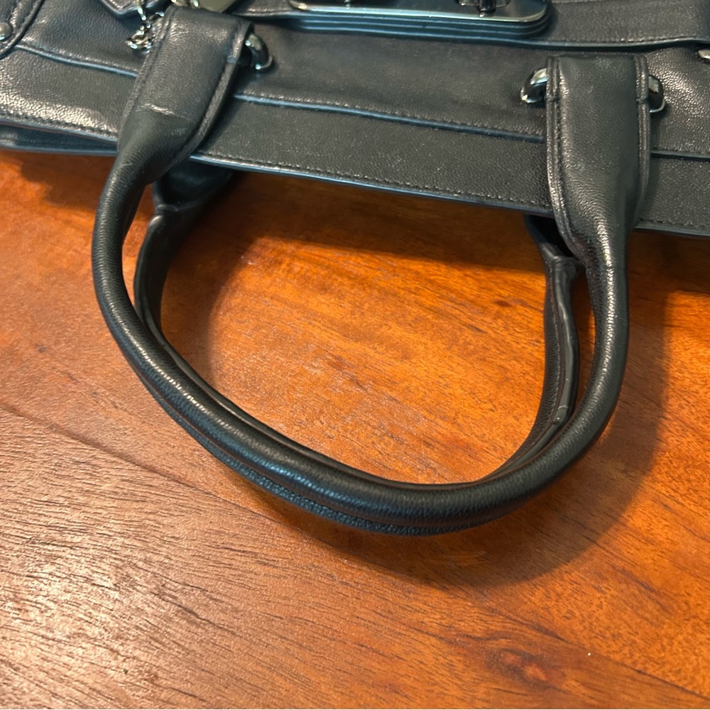 Coach Black Soft Leather Swagger Bag Shoulder Purse - Picture 8 of 16